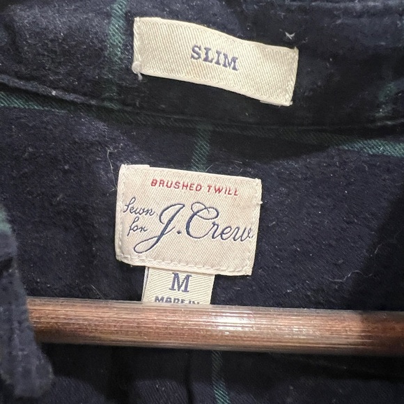J Crew Slim Fit Men’s Flannel Button Down Size M Navy and Green - Picture 2 of 3